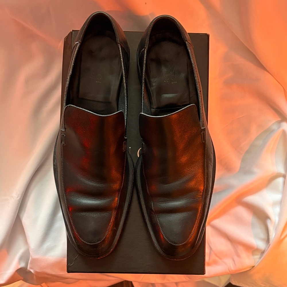 Gucci Black Leather Slip-On Loafers